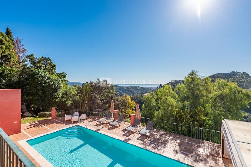 9 bedroom Villa for sale