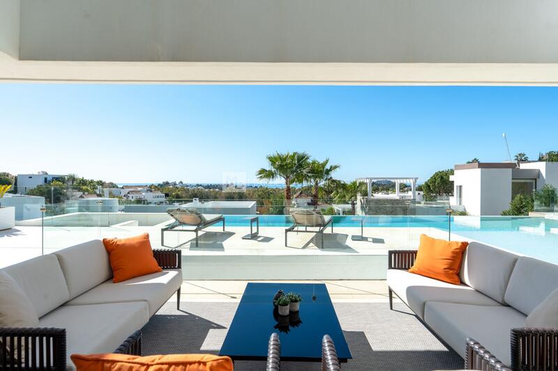 Villa til salgs i Benahavis, Málaga