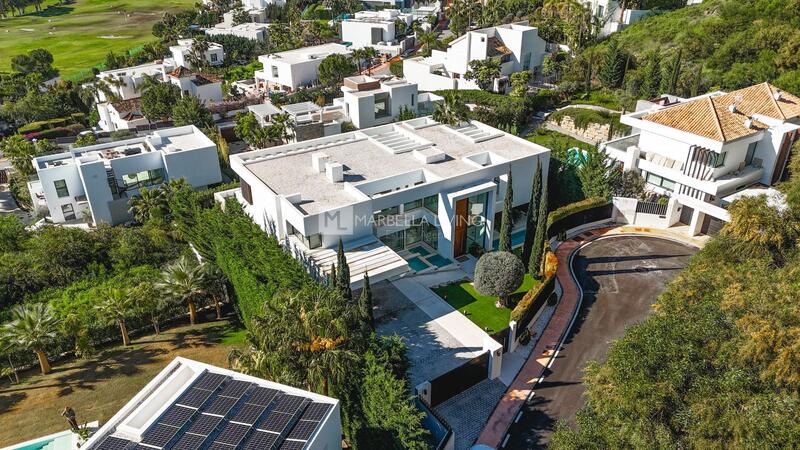 5 soverom Villa til salgs