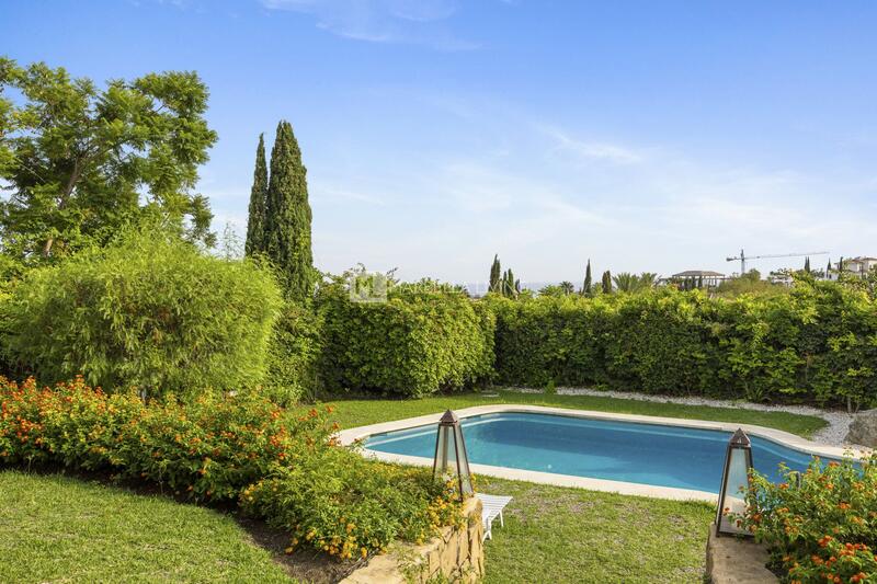 4 slaapkamer Villa Te koop
