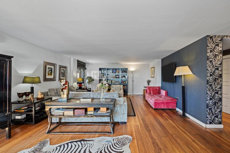 4 bedroom Apartment for sale