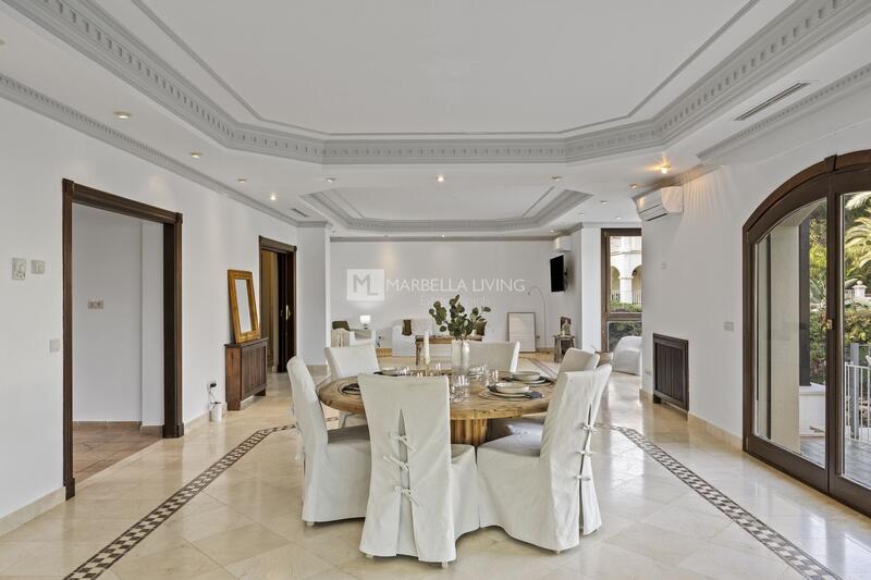 6 Schlafzimmer Villa zu verkaufen