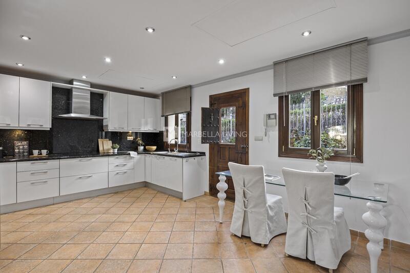 6 Schlafzimmer Villa zu verkaufen