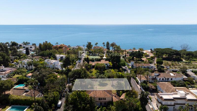 Land til salgs i Estepona, Málaga