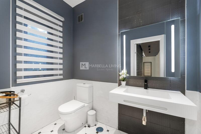 5 bedroom Villa for Long Term Rent
