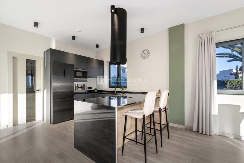 5 bedroom Villa for Long Term Rent