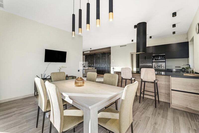 5 bedroom Villa for Long Term Rent