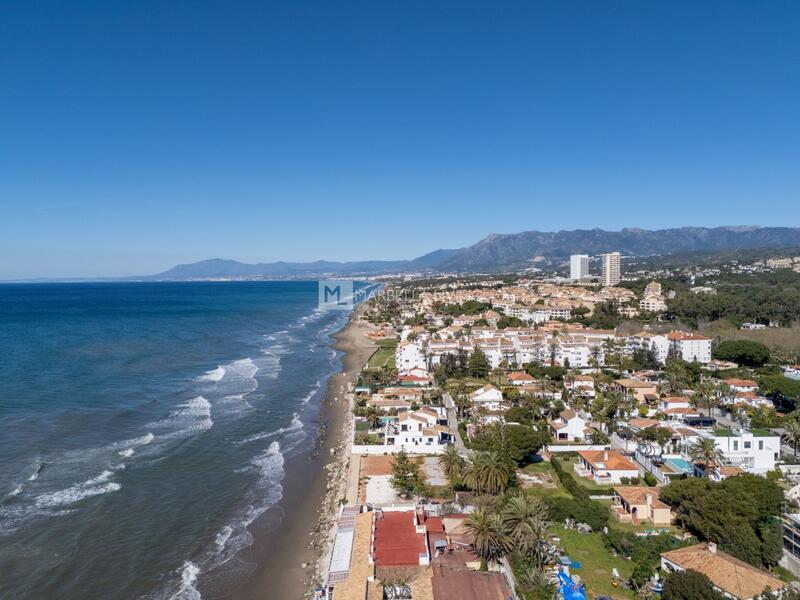 6 Cuarto Villa en venta