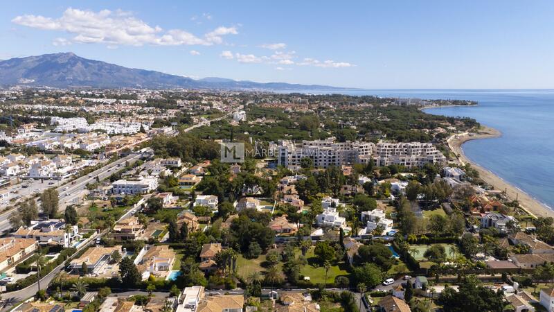4 спальная комната вилла продается