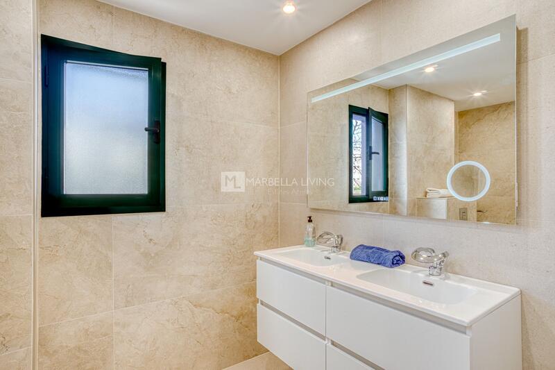 4 bedroom Apartment for sale