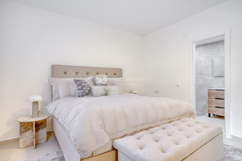 4 bedroom Apartment for sale