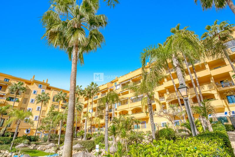 4 bedroom Apartment for sale
