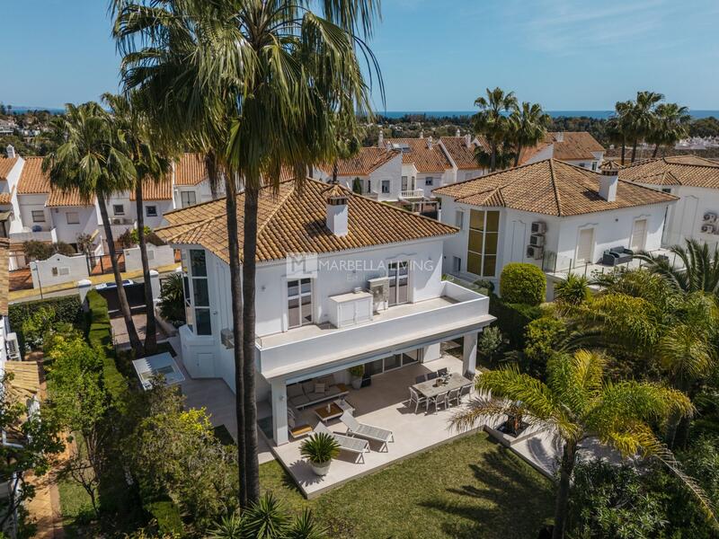 4 Cuarto Villa en venta