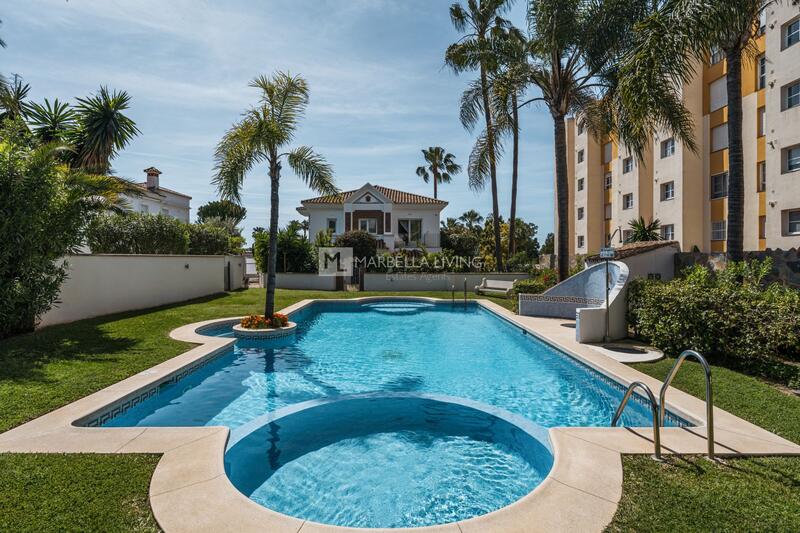4 Cuarto Villa en venta