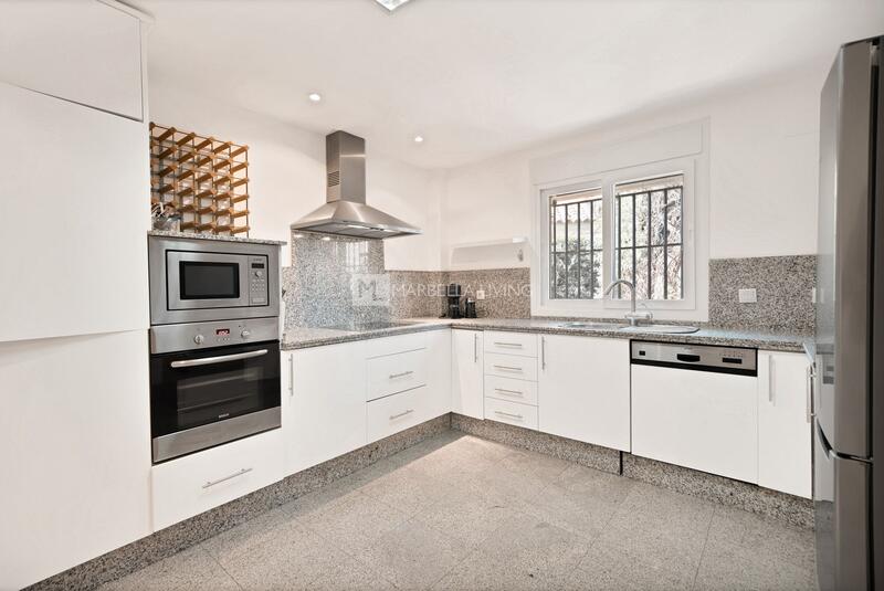3 bedroom Country House for sale