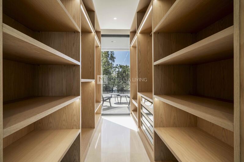 4 Cuarto Villa en venta