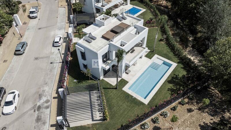 4 Cuarto Villa en venta