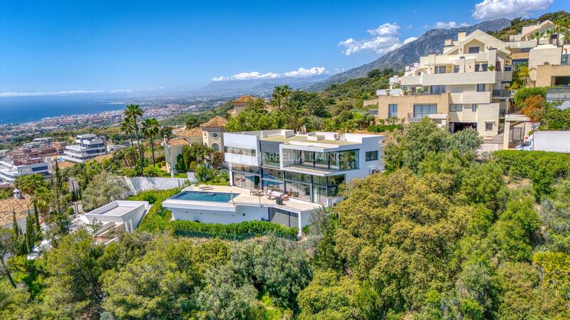 5 bedroom Villa for sale