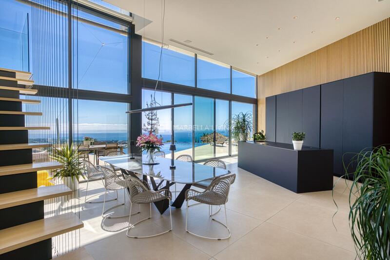 5 bedroom Villa for sale