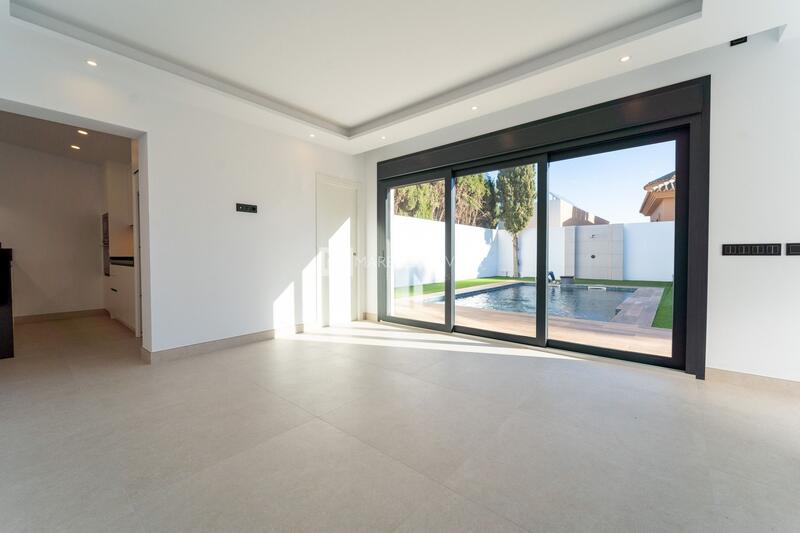 4 Schlafzimmer Villa zu verkaufen