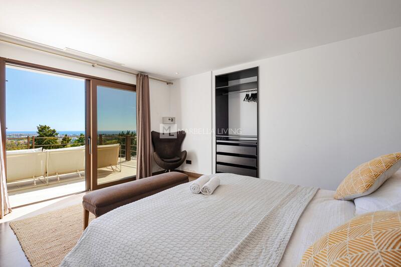 8 bedroom Villa for sale