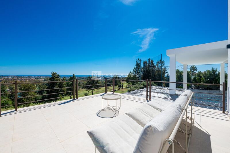 8 bedroom Villa for sale