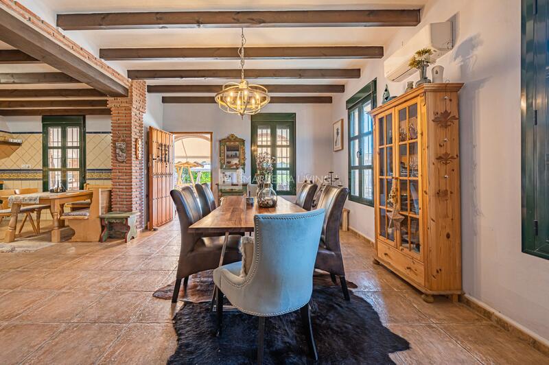 5 soveværelse Villa til salg