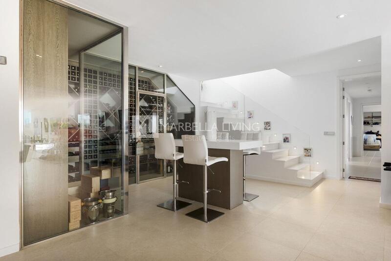 7 bedroom Villa for sale