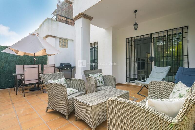 Apartamento en venta en Nueva Andalucia, Málaga