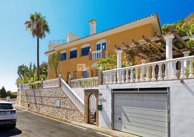 Villa zu verkaufen in Benalmadena, Málaga