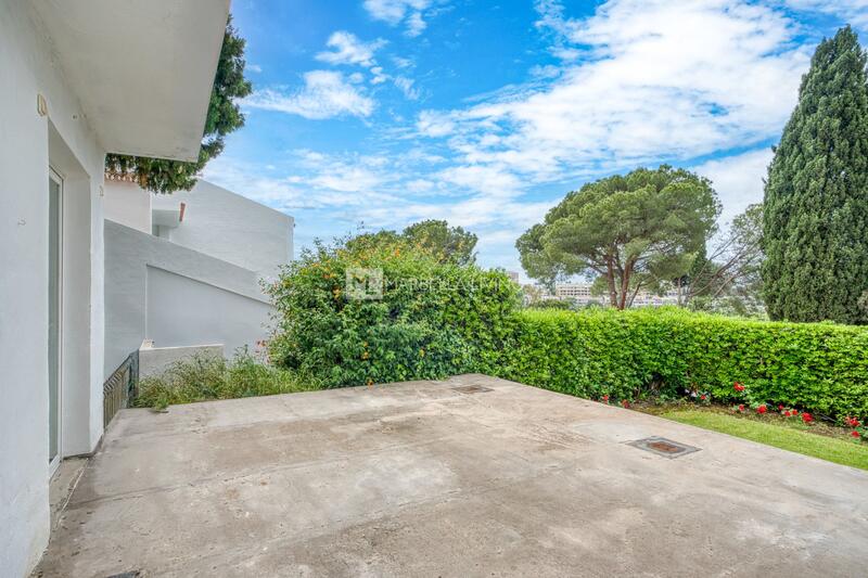 3 slaapkamer Gezinswoning Te koop