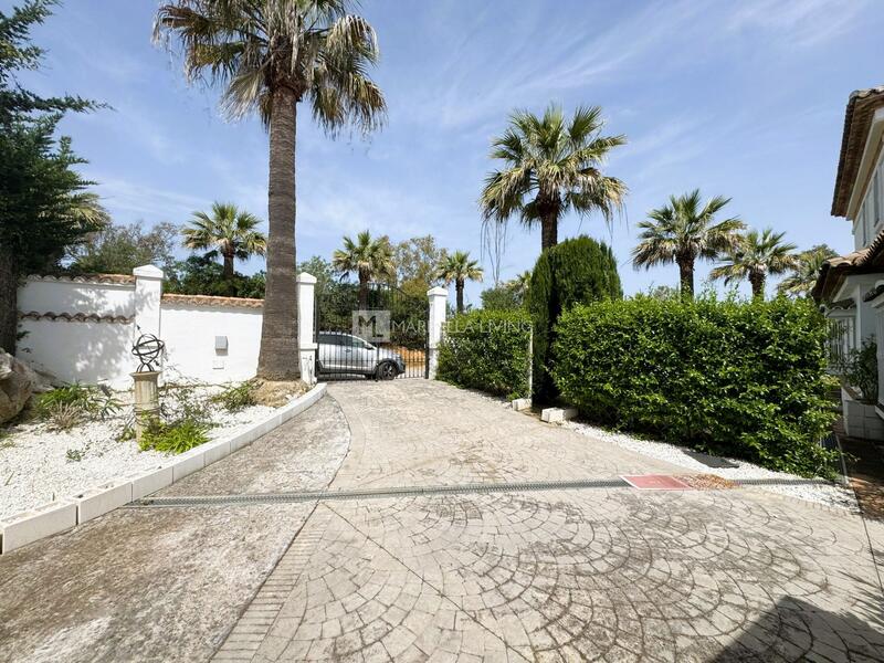 4 Schlafzimmer Villa zu verkaufen