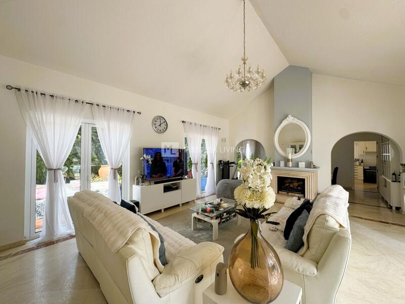 4 Schlafzimmer Villa zu verkaufen
