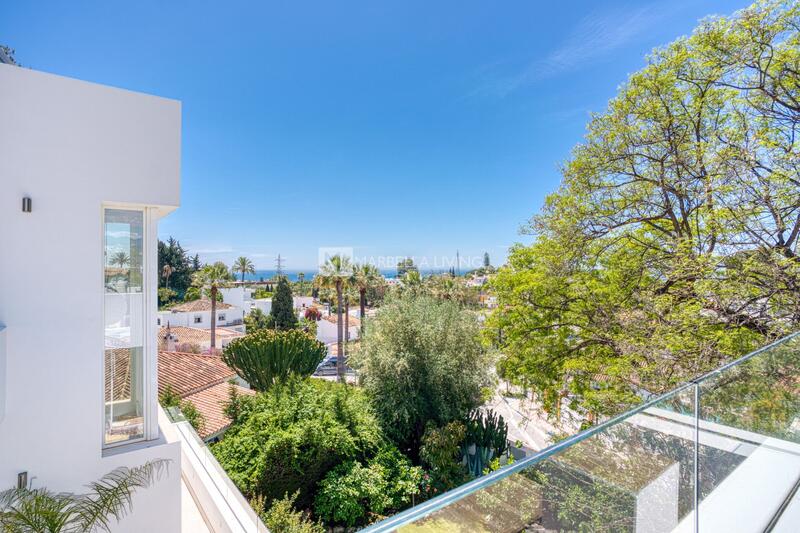 6 Cuarto Villa en venta