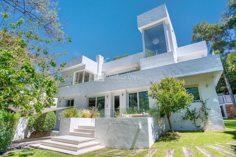 6 Cuarto Villa en venta