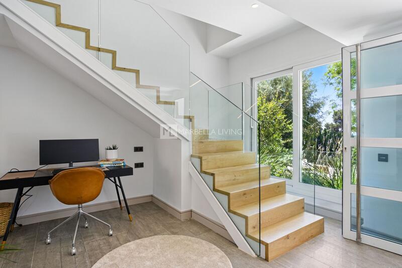 6 Cuarto Villa en venta