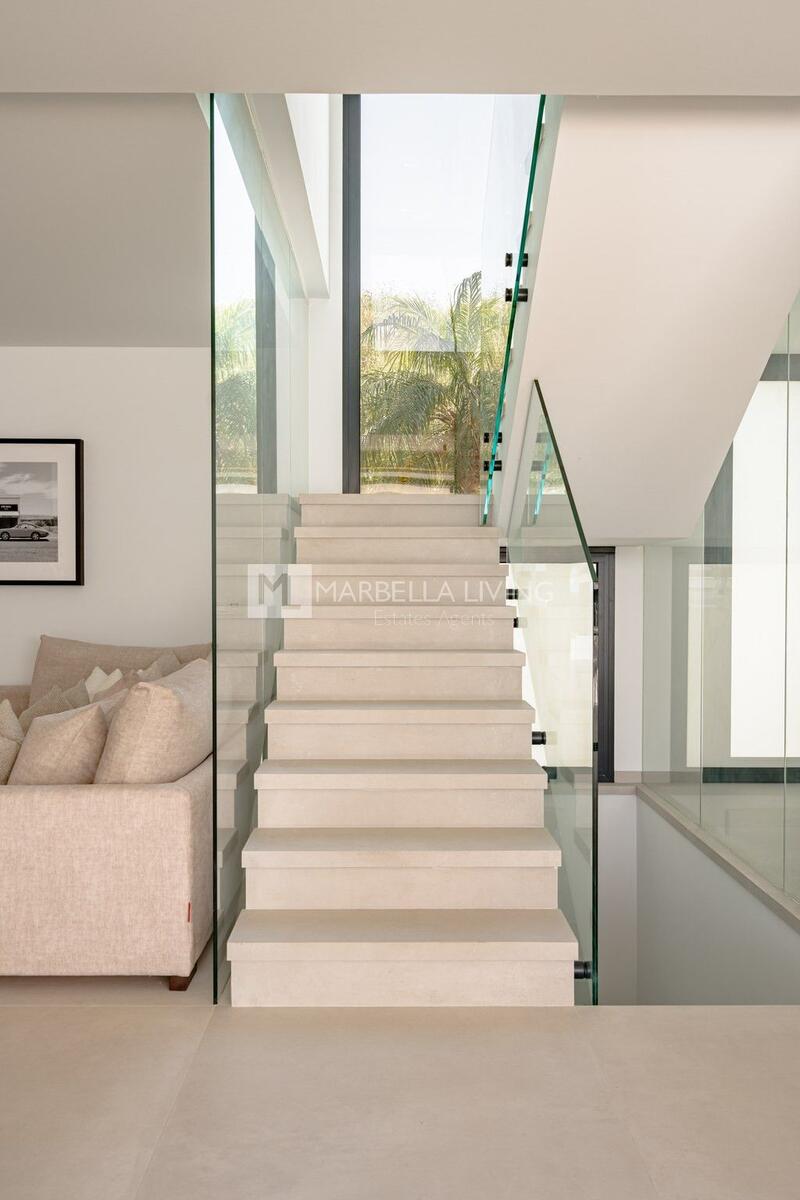 4 slaapkamer Villa Te koop