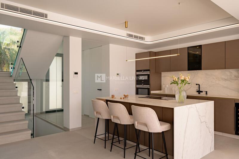 4 slaapkamer Villa Te koop