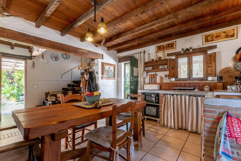 2 bedroom Country House for sale