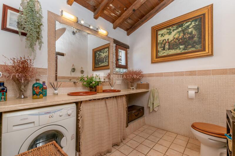 2 bedroom Country House for sale