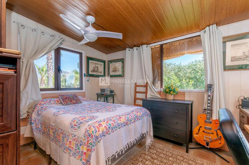 2 bedroom Country House for sale
