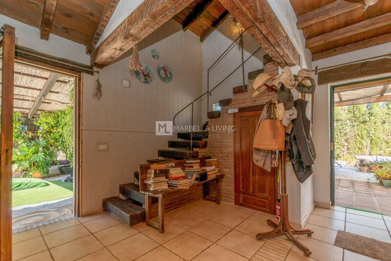 2 bedroom Country House for sale