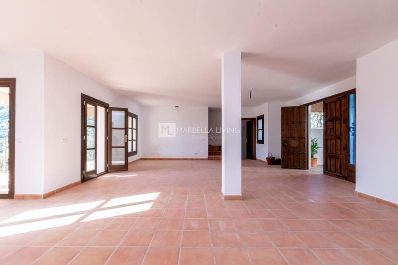 4 Schlafzimmer Landhaus zu verkaufen