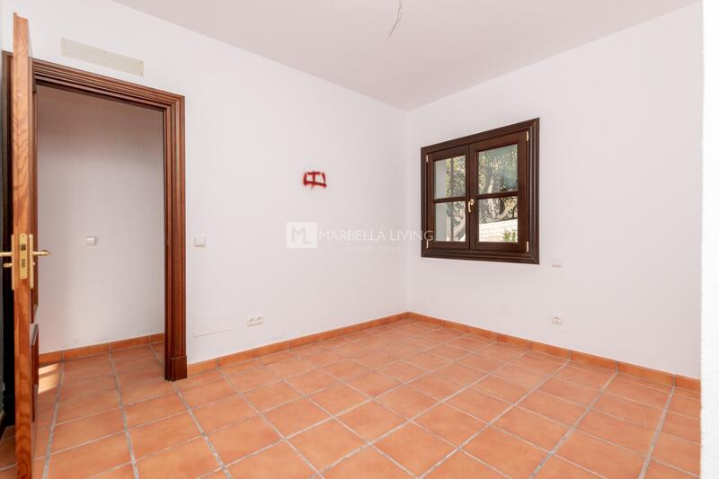 4 Schlafzimmer Landhaus zu verkaufen