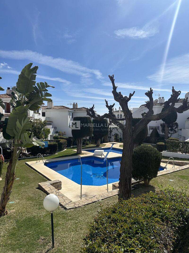 Byhus til salg i Estepona, Málaga