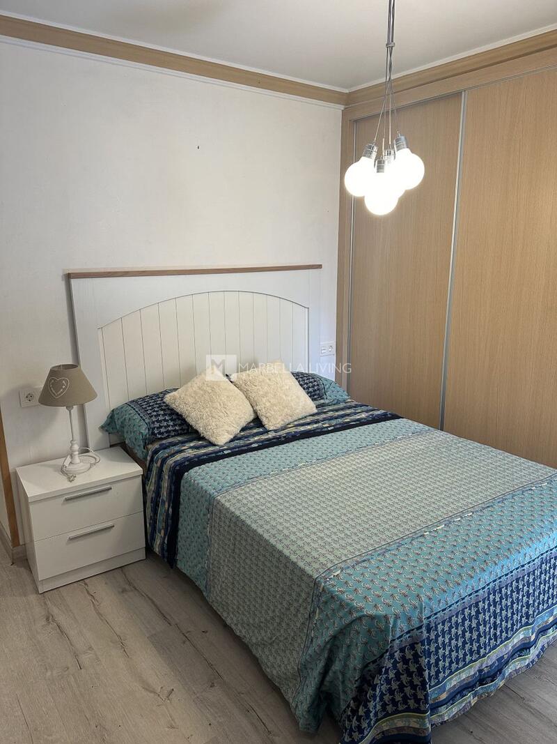 3 slaapkamer Gezinswoning Te koop