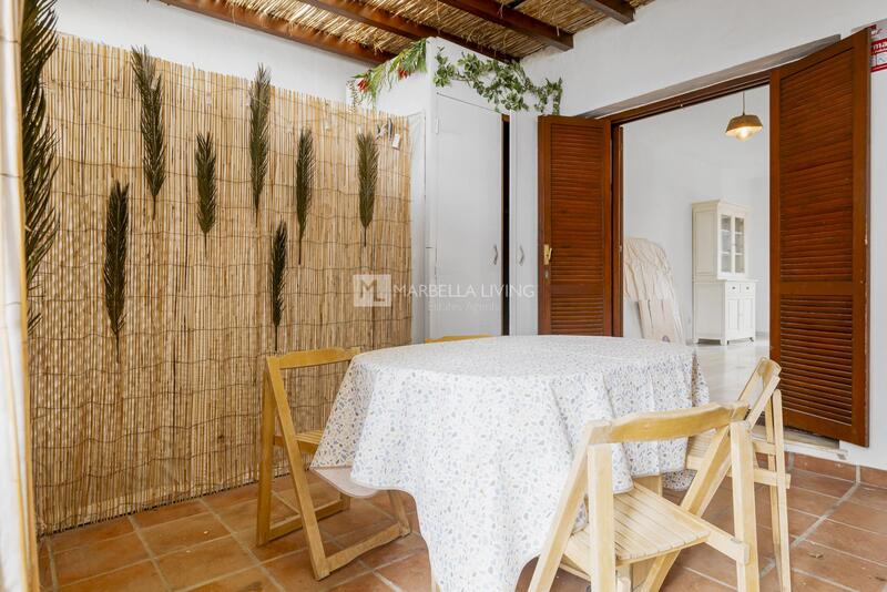 2 bedroom Townhouse for sale