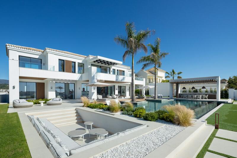 7 bedroom Villa for sale