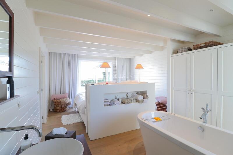 4 Cuarto Villa en venta