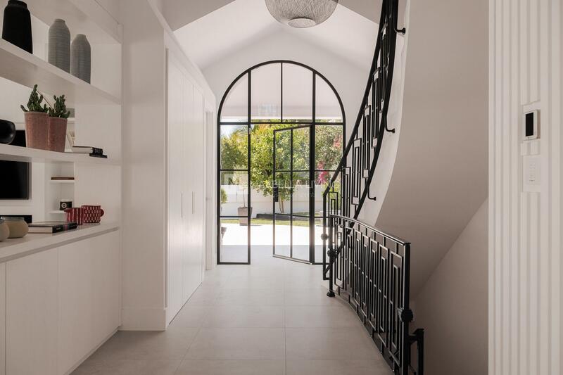 5 bedroom Villa for sale